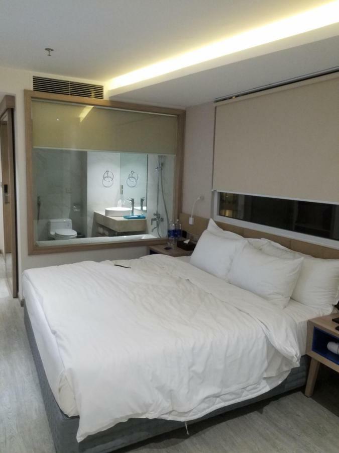 Gia Huyen Hotel Ho Chi Minh City Bagian luar foto