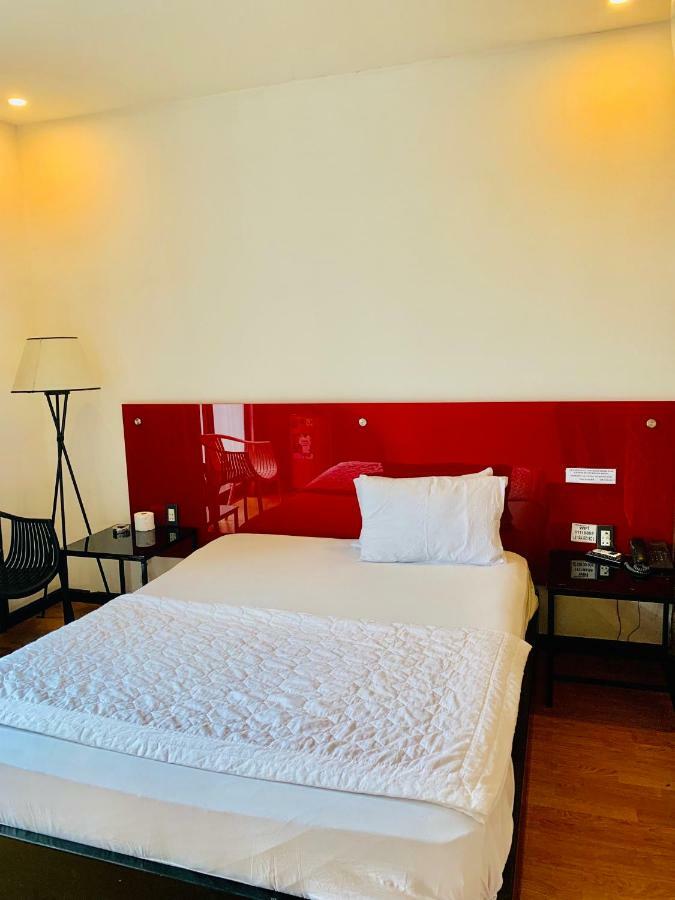 Gia Huyen Hotel Ho Chi Minh City Bagian luar foto