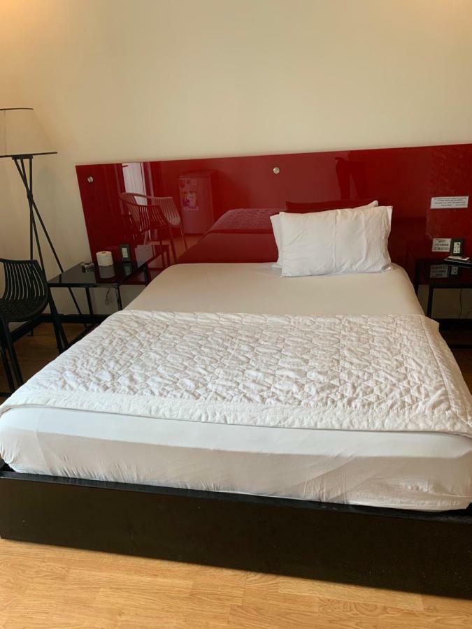 Gia Huyen Hotel Ho Chi Minh City Bagian luar foto